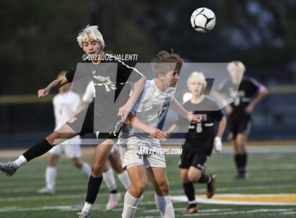 Thumbnail 2 in North Tonawanda vs Williamsville North Semi-Final Sectionals photogallery.