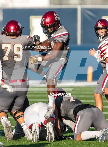 Thumbnail 3 in JSerra Catholic vs. Milton (Trinity League vs. USA Showcase) photogallery.