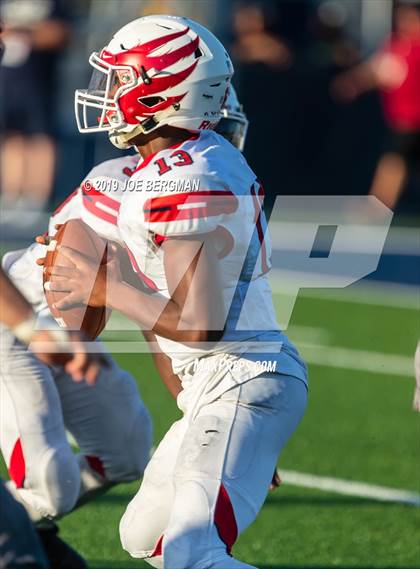 Thumbnail 2 in JSerra Catholic vs. Milton (Trinity League vs. USA Showcase) photogallery.