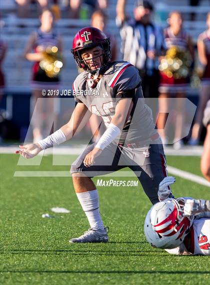 Thumbnail 1 in JSerra Catholic vs. Milton (Trinity League vs. USA Showcase) photogallery.