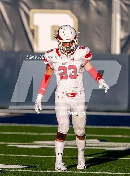 Thumbnail 1 in JSerra Catholic vs. Milton (Trinity League vs. USA Showcase) photogallery.