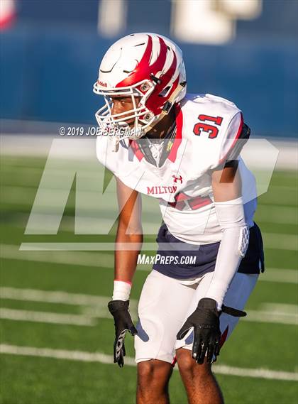 Thumbnail 1 in JSerra Catholic vs. Milton (Trinity League vs. USA Showcase) photogallery.
