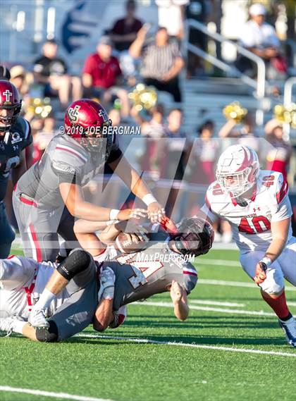 Thumbnail 1 in JSerra Catholic vs. Milton (Trinity League vs. USA Showcase) photogallery.