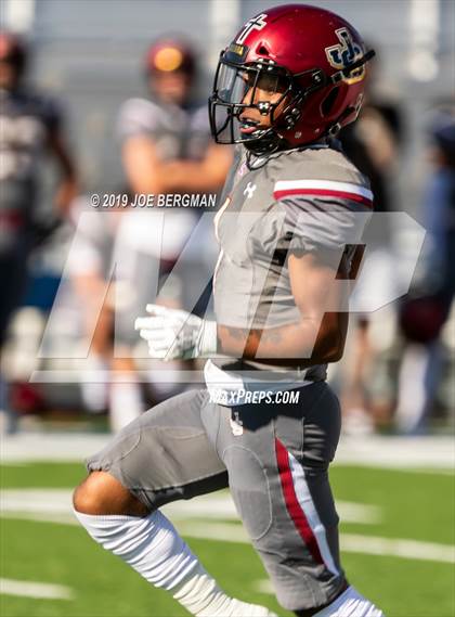 Thumbnail 3 in JSerra Catholic vs. Milton (Trinity League vs. USA Showcase) photogallery.