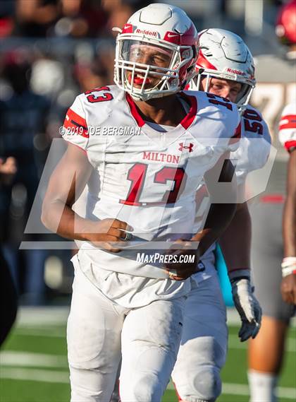 Thumbnail 1 in JSerra Catholic vs. Milton (Trinity League vs. USA Showcase) photogallery.