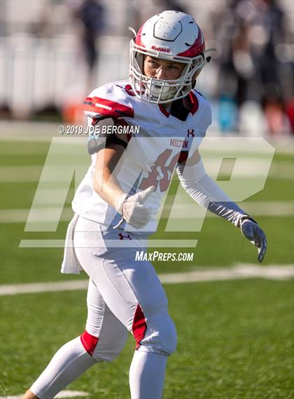 Thumbnail 2 in JSerra Catholic vs. Milton (Trinity League vs. USA Showcase) photogallery.