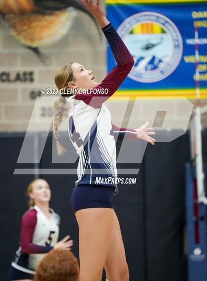 Thumbnail 2 in ThunderRidge vs Dakota Ridge (Dakota Ridge Varsity Tournament) photogallery.