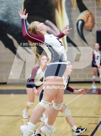 Thumbnail 2 in ThunderRidge vs Dakota Ridge (Dakota Ridge Varsity Tournament) photogallery.