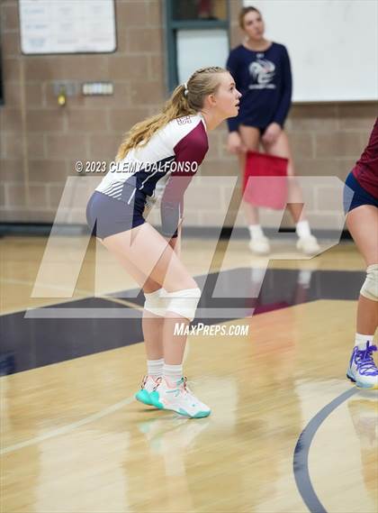 Thumbnail 3 in ThunderRidge vs Dakota Ridge (Dakota Ridge Varsity Tournament) photogallery.