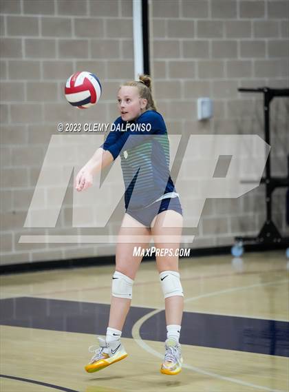 Thumbnail 3 in ThunderRidge vs Dakota Ridge (Dakota Ridge Varsity Tournament) photogallery.