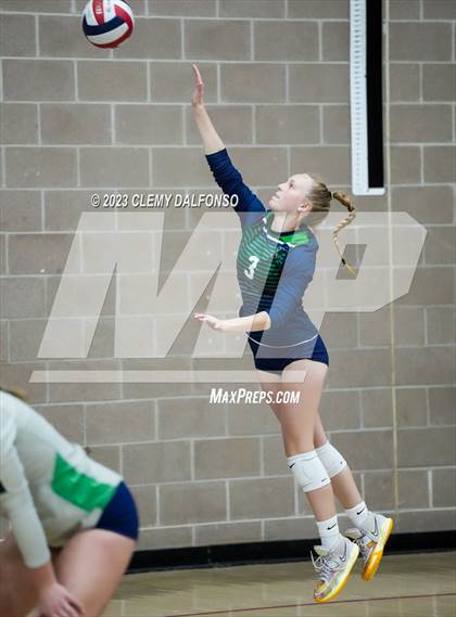 Thumbnail 1 in ThunderRidge vs Dakota Ridge (Dakota Ridge Varsity Tournament) photogallery.