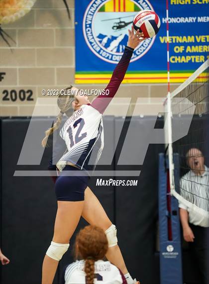 Thumbnail 1 in ThunderRidge vs Dakota Ridge (Dakota Ridge Varsity Tournament) photogallery.