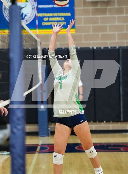 Thumbnail 3 in ThunderRidge vs Dakota Ridge (Dakota Ridge Varsity Tournament) photogallery.