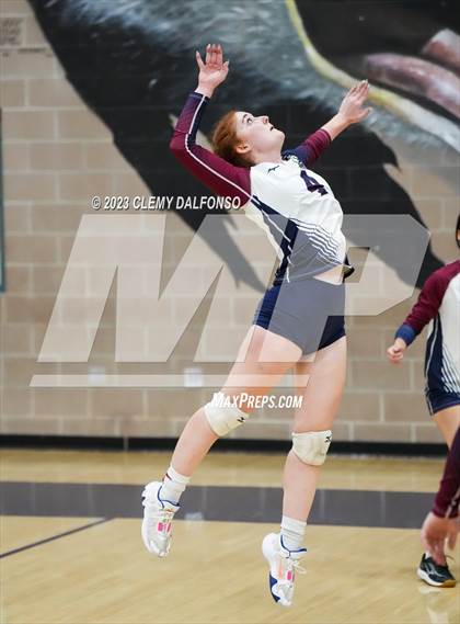 Thumbnail 3 in ThunderRidge vs Dakota Ridge (Dakota Ridge Varsity Tournament) photogallery.