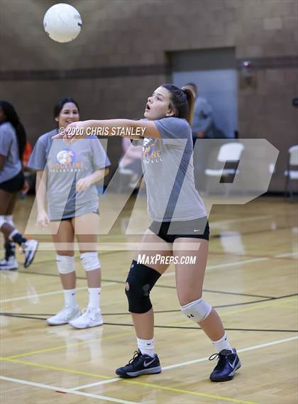 Thumbnail 3 in Caurus Academy vs Ridgeline Academy photogallery.
