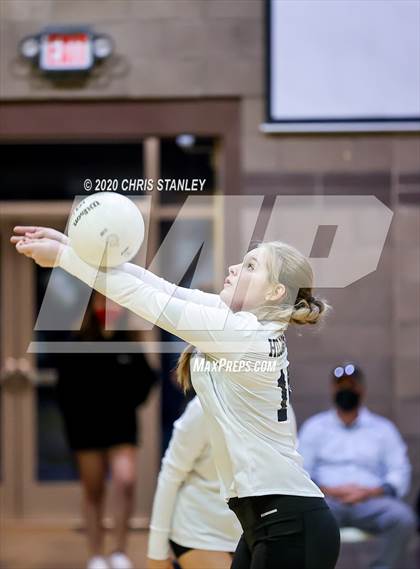 Thumbnail 3 in Caurus Academy vs Ridgeline Academy photogallery.