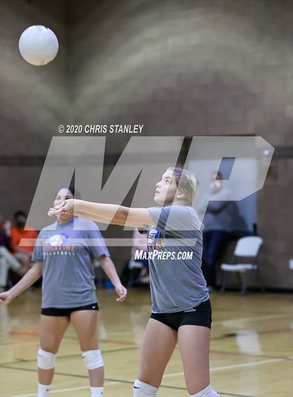 Thumbnail 3 in Caurus Academy vs Ridgeline Academy photogallery.