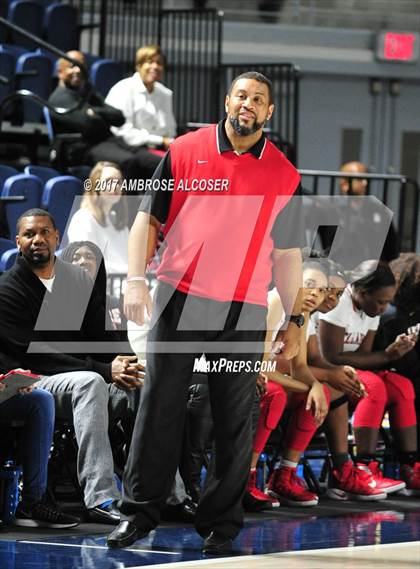 Thumbnail 3 in Bellaire vs. Cy-Fair (UIL 6A Bi-District Playoff) photogallery.