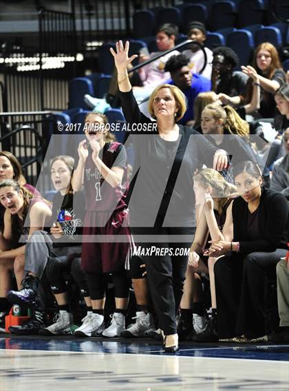 Thumbnail 3 in Bellaire vs. Cy-Fair (UIL 6A Bi-District Playoff) photogallery.