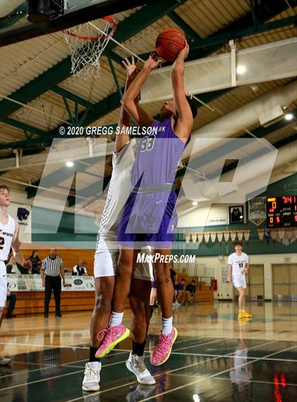 Thumbnail 3 in Oak Ridge vs College Park (Adidas Challenge) photogallery.