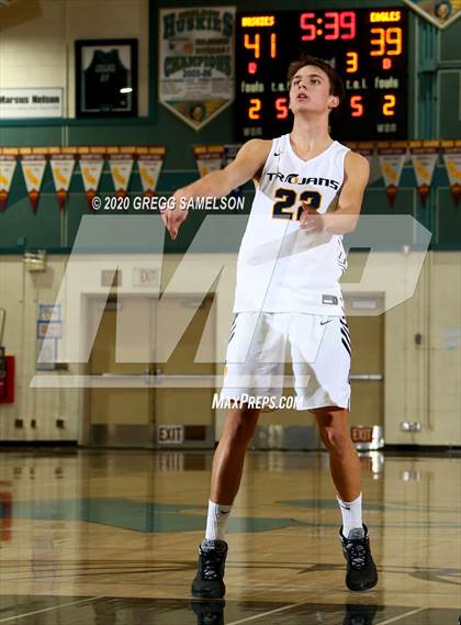 Thumbnail 3 in Oak Ridge vs College Park (Adidas Challenge) photogallery.