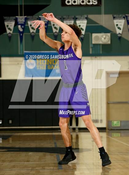 Thumbnail 3 in Oak Ridge vs College Park (Adidas Challenge) photogallery.