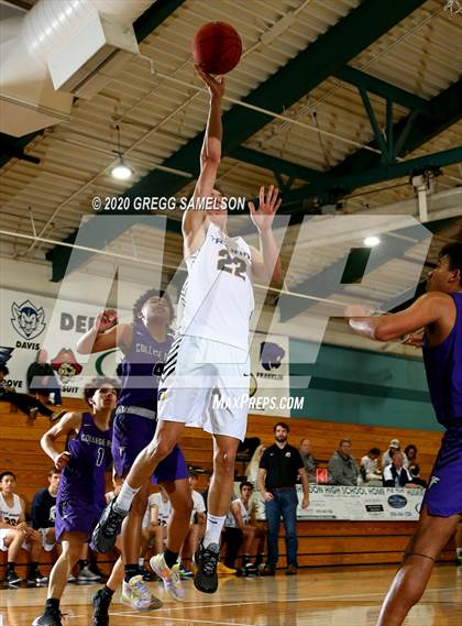 Thumbnail 1 in Oak Ridge vs College Park (Adidas Challenge) photogallery.