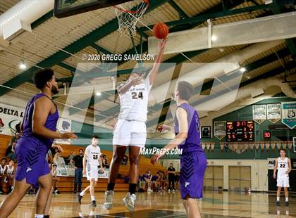Thumbnail 2 in Oak Ridge vs College Park (Adidas Challenge) photogallery.
