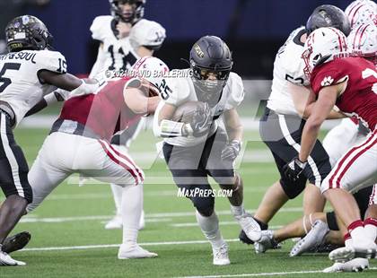 Thumbnail 3 in Glen Rose vs. Pleasant Grove (UIL 4A D2 Area Playoff) photogallery.