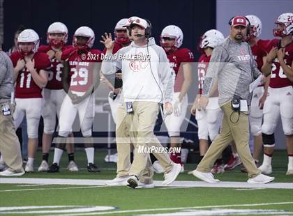 Thumbnail 1 in Glen Rose vs. Pleasant Grove (UIL 4A D2 Area Playoff) photogallery.
