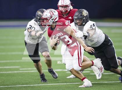 Thumbnail 2 in Glen Rose vs. Pleasant Grove (UIL 4A D2 Area Playoff) photogallery.