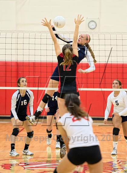 Thumbnail 1 in Calvary Christian @ Northeast photogallery.