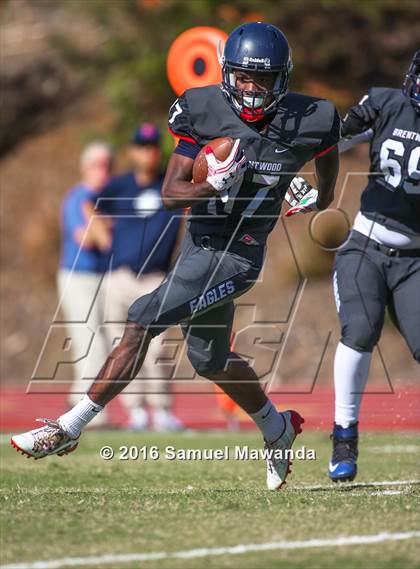 Thumbnail 1 in Brentwood School vs St. Monica photogallery.