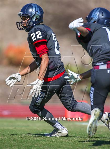 Thumbnail 2 in Brentwood School vs St. Monica photogallery.