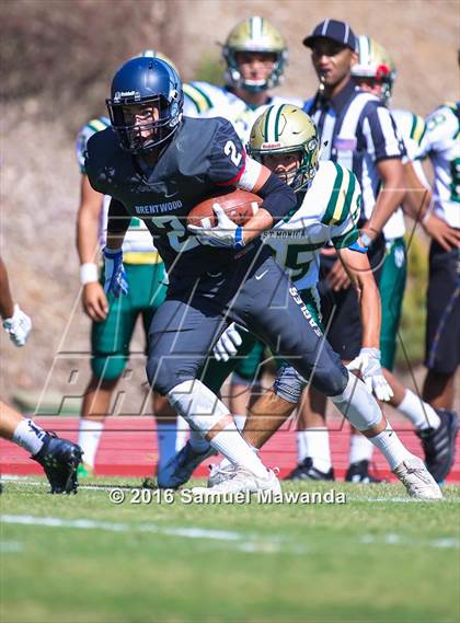 Thumbnail 2 in Brentwood School vs St. Monica photogallery.