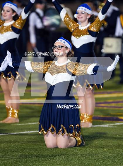 Thumbnail 3 in Stephenville vs. Hirschi (UIL 4A Division 1 Regional Final) photogallery.