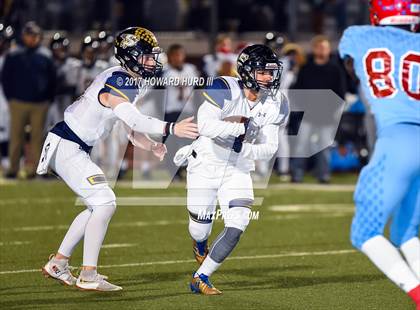 Thumbnail 3 in Stephenville vs. Hirschi (UIL 4A Division 1 Regional Final) photogallery.