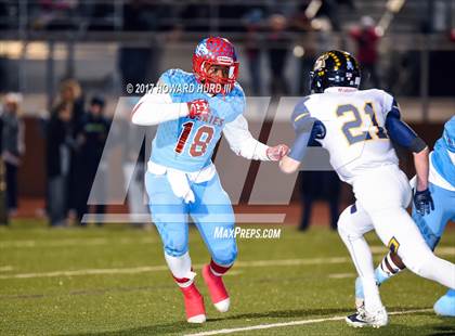 Thumbnail 1 in Stephenville vs. Hirschi (UIL 4A Division 1 Regional Final) photogallery.