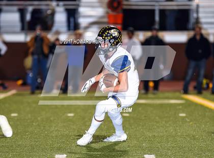 Thumbnail 2 in Stephenville vs. Hirschi (UIL 4A Division 1 Regional Final) photogallery.