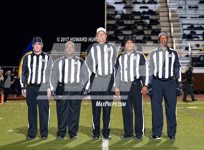 Thumbnail 2 in Stephenville vs. Hirschi (UIL 4A Division 1 Regional Final) photogallery.