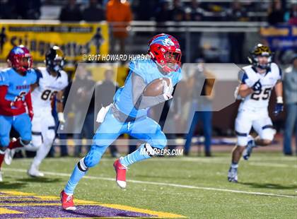 Thumbnail 3 in Stephenville vs. Hirschi (UIL 4A Division 1 Regional Final) photogallery.