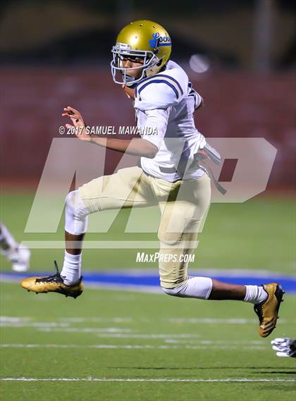 Thumbnail 3 in Marshall vs Locke (CIF LACS D3 Semifinal) photogallery.