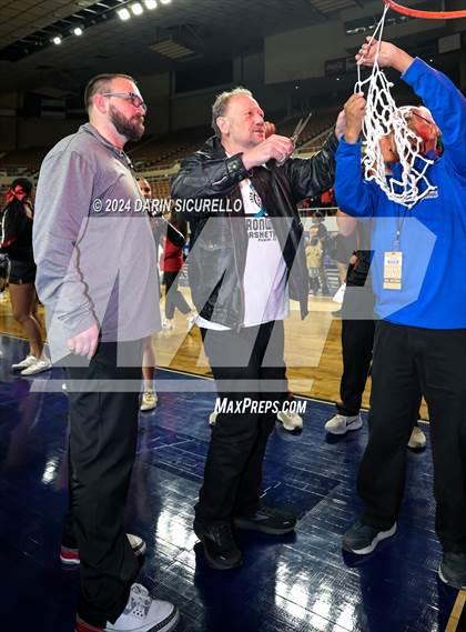 Thumbnail 2 in Ironwood vs Casteel (AIA 5A Final Awards) photogallery.