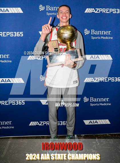 Thumbnail 1 in Ironwood vs Casteel (AIA 5A Final Awards) photogallery.