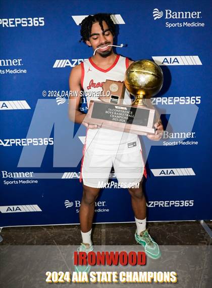 Thumbnail 1 in Ironwood vs Casteel (AIA 5A Final Awards) photogallery.