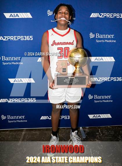 Thumbnail 1 in Ironwood vs Casteel (AIA 5A Final Awards) photogallery.