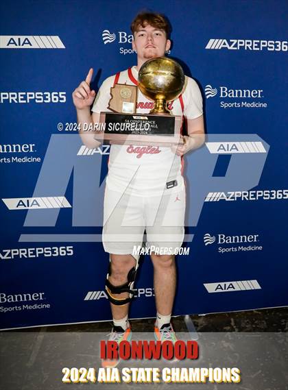 Thumbnail 3 in Ironwood vs Casteel (AIA 5A Final Awards) photogallery.