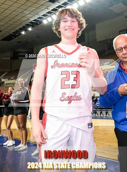 Thumbnail 3 in Ironwood vs Casteel (AIA 5A Final Awards) photogallery.