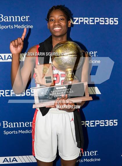 Thumbnail 1 in Ironwood vs Casteel (AIA 5A Final Awards) photogallery.