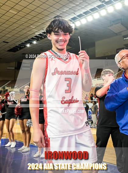 Thumbnail 1 in Ironwood vs Casteel (AIA 5A Final Awards) photogallery.